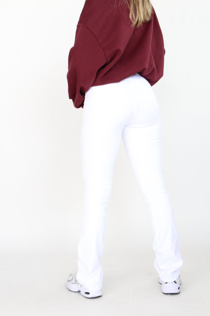 Jean Flare Stretch Blanco 3485